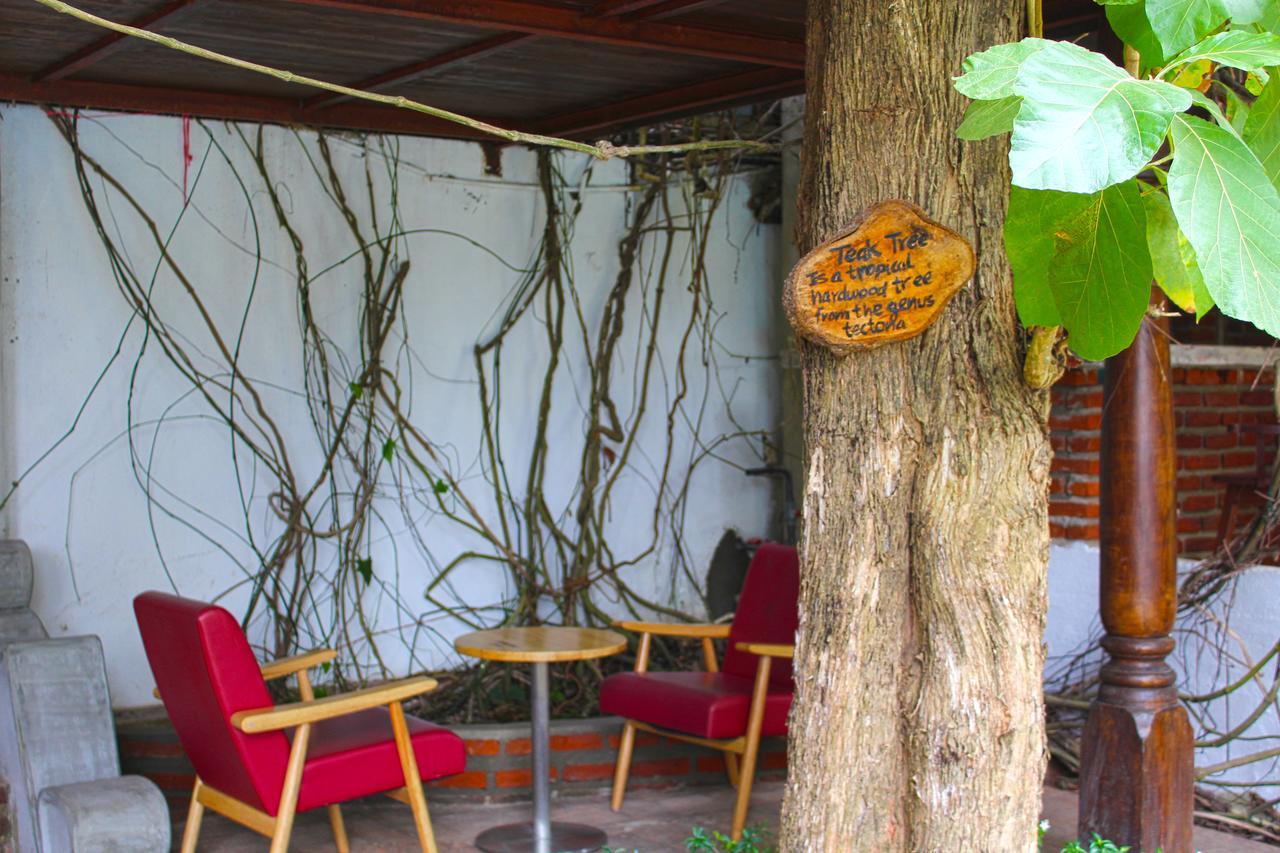 Travellers Lodge By City Hub Andiambalama Exterior foto