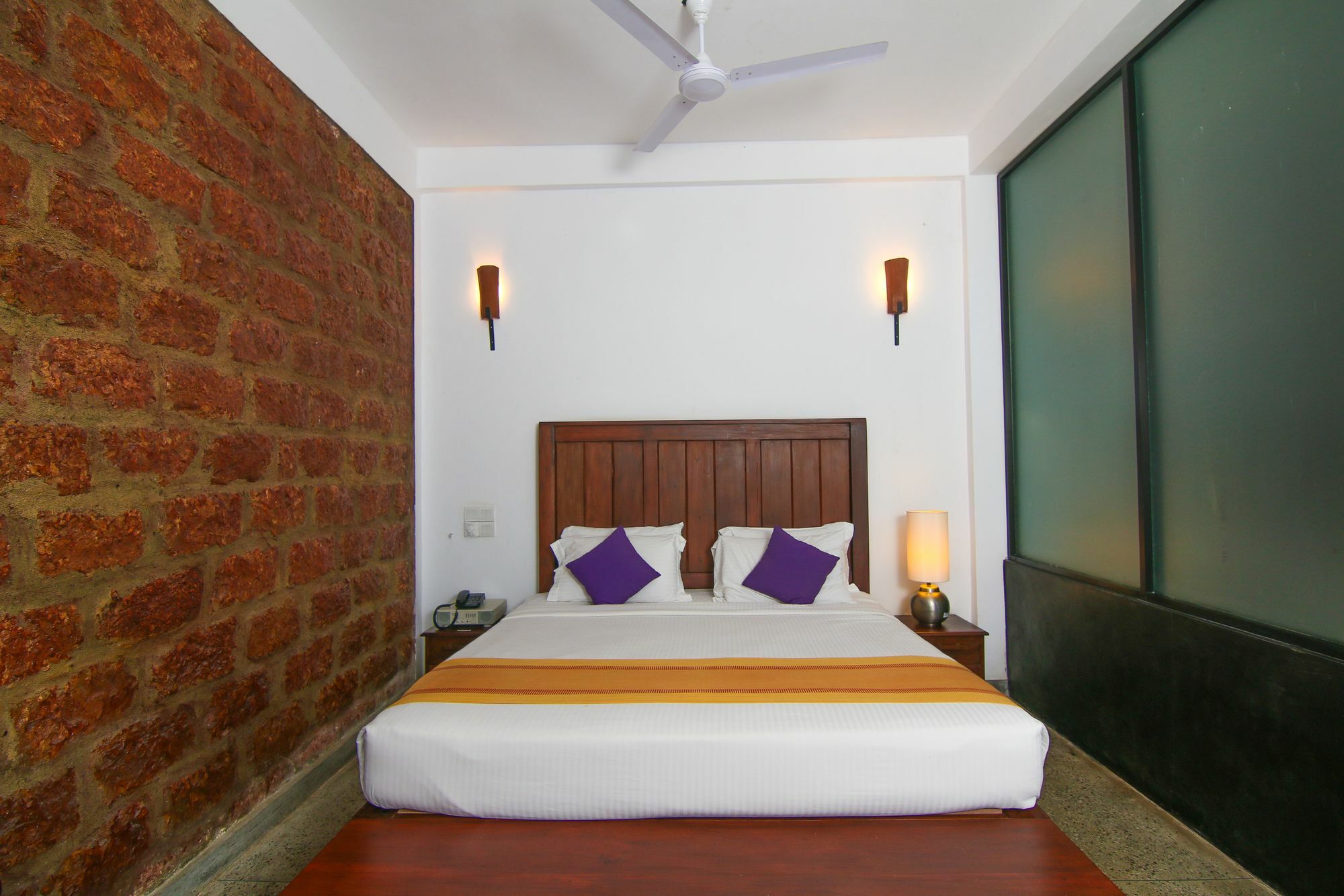 Travellers Lodge By City Hub Andiambalama Exterior foto